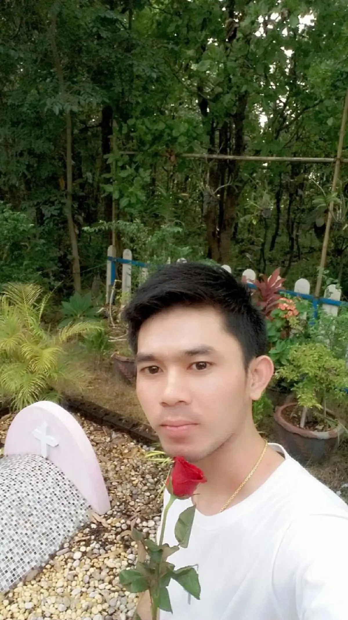 น้ำตาไหลทั้งโซเชียล!! แชร์สนั่นหนุ่มโพสต์เศร้าสูญเสียแฟนสาวคบนานกว่า 11 ปี วันนี้ขอทำสิ่งสุดท้ายเพื่อเธอ ย้ำเตือนชีวิตคนมีคู่ !!? (มีคลิป)