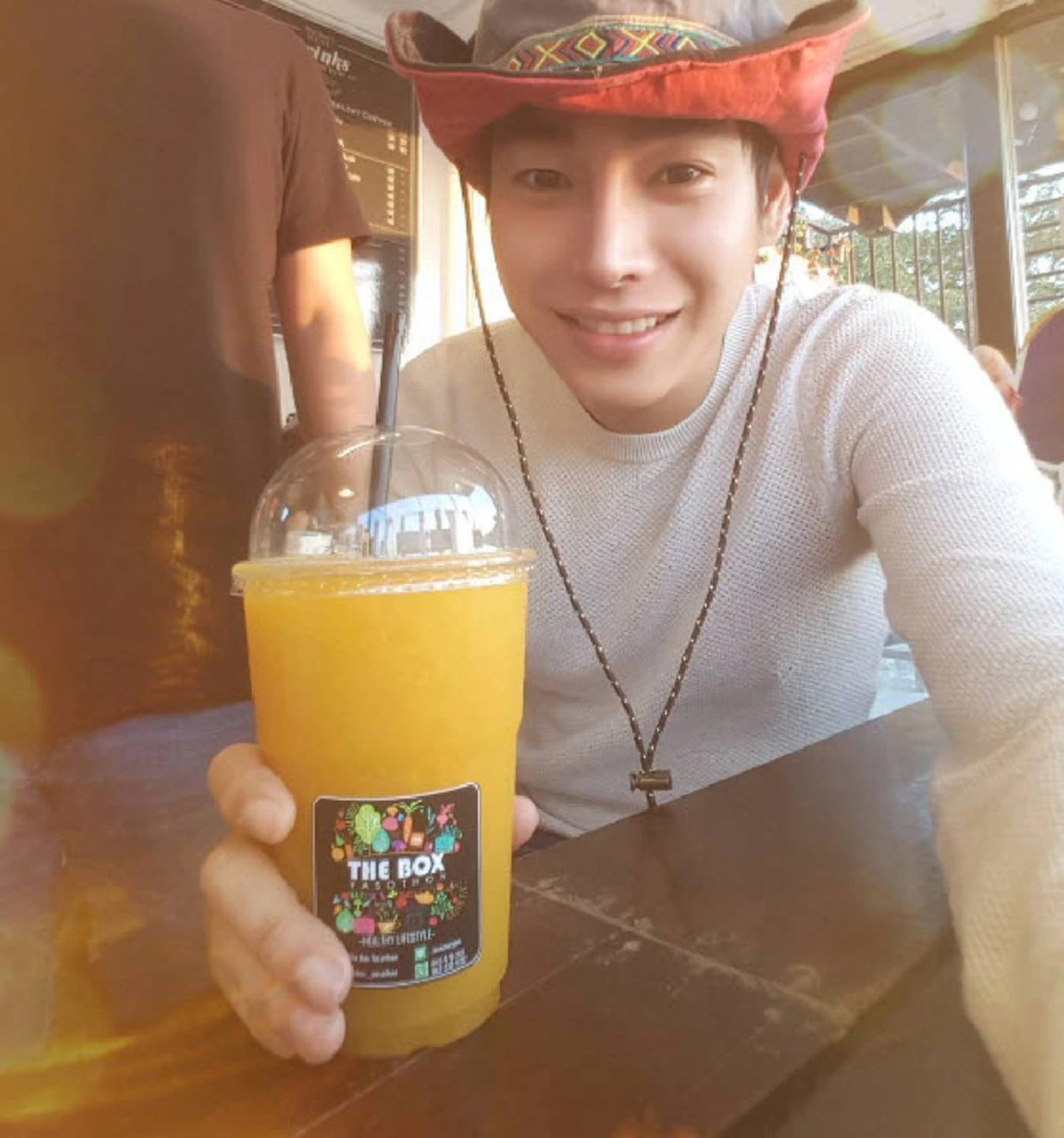 ฟังชัด ๆ!!! ผู้เชี่ยวชาญ เผยเพราะเหตุใด "เป๊ก ผลิตโชค" ถึงพูดไทยไม่ชัด ทั้งที่อยู่ไทยมานาน