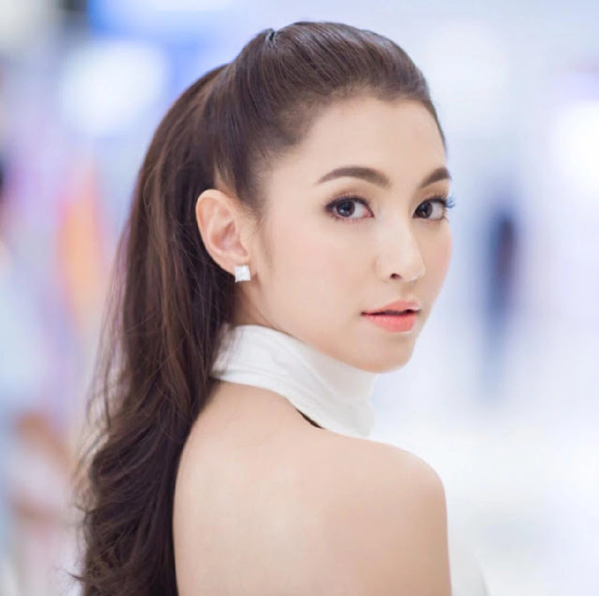 #ขยี้ตารัวๆ!! ส่องภาพ “ก่อนเข้าวงการ” ของ “เบลล่า ราณี” นางเอกสาวชื่อดัง แทบไม่เชื่อสายตา เห็นแล้วบอกเลย ถึงกับช็อกตาค้าง !! (ชมภาพ)