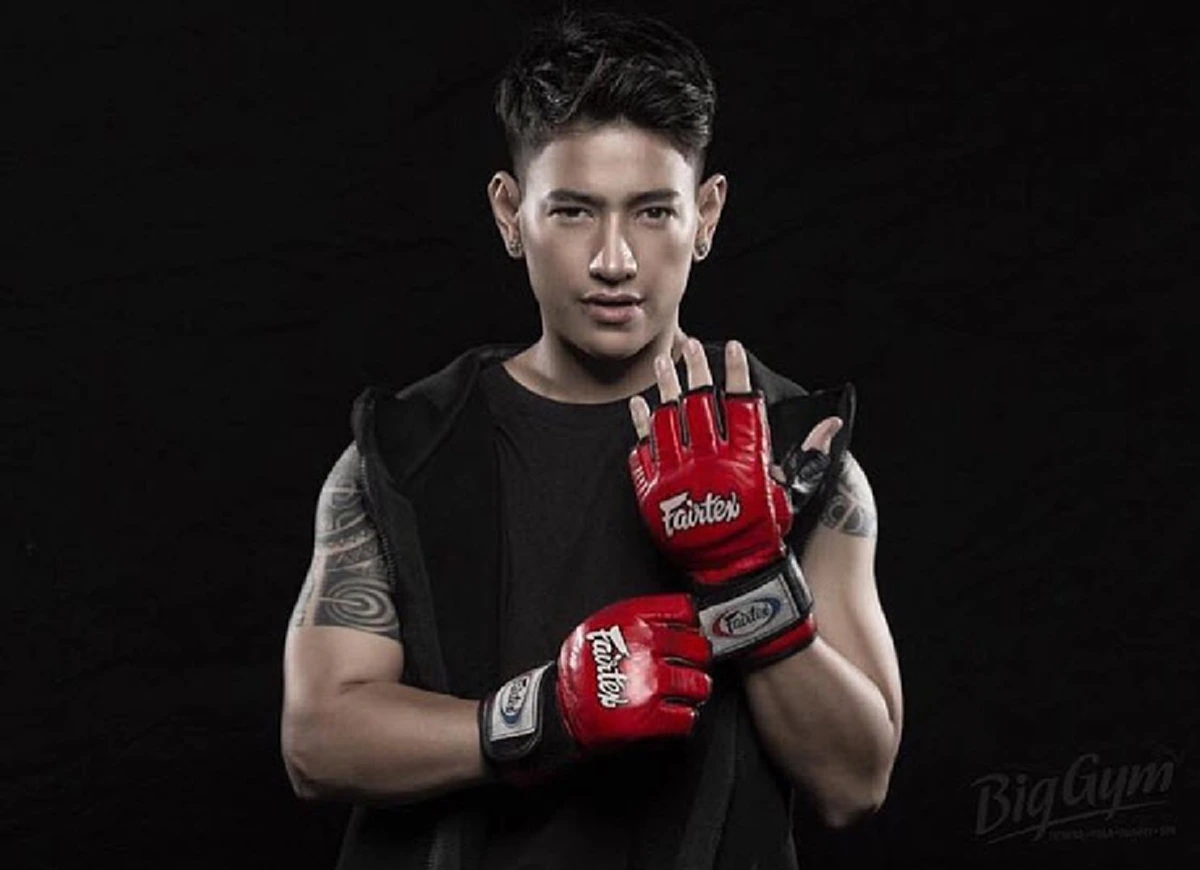 ขอที่ยืนให้ชายแท้ด้วย!!! ส่องภาพล่าสุด “ซี มัณฑณาวี” สาวหล่อเบอร์หนึ่งของเมืองไทย? ปัจจุบันอัพไซส์กล้ามจนสาวๆ หลายคนแทบกรี๊ดสลบ