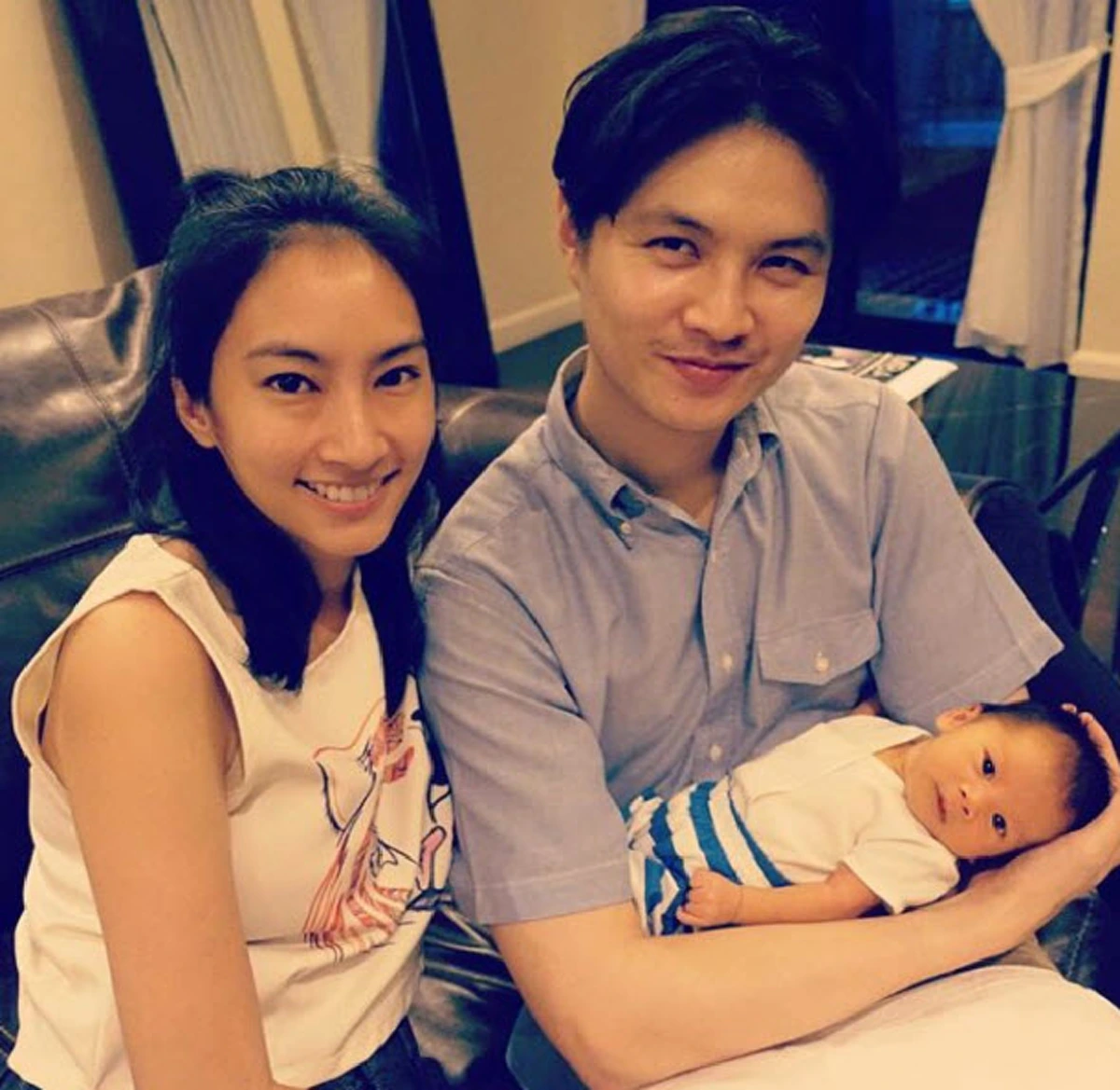 **หายไปนานมาก !!! ไม่อยากจะเชื่อ ! นี่คือชีวิตหลังแต่งงานของ "แอร์ ภุมวารี" และสามี เปลี่ยนไปขนาดไหนตามไปดู ? (ภาพ)