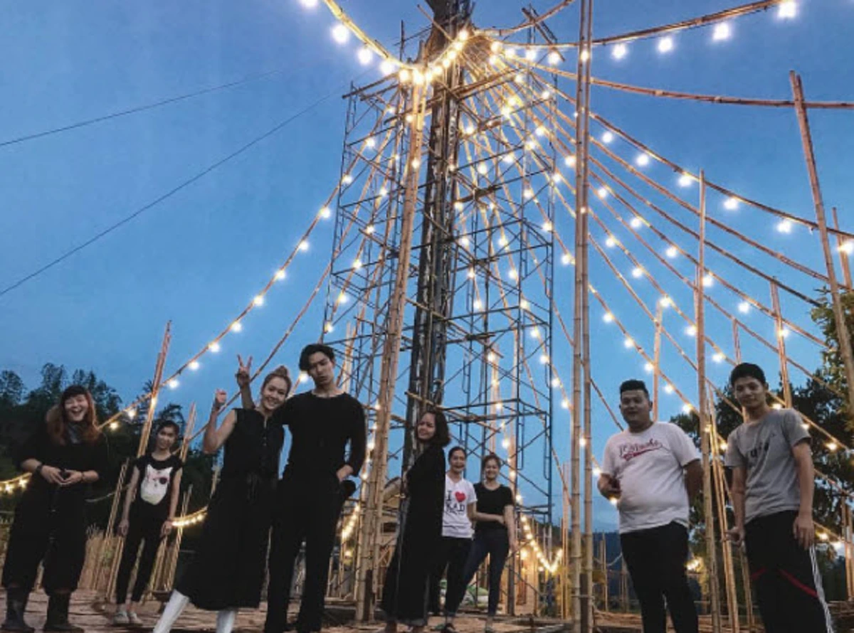 พระองค์หญิงทรงเมตตา ... "นิว - เป๊ก" สุดซาบซึ้ง "พระองค์เจ้าสิริวัณณวรีนารีรัตน์" ทรงเมตตาประทานพร ในพิธีหมั้นที่จังหวัดเชียงใหม่(ภาพ)