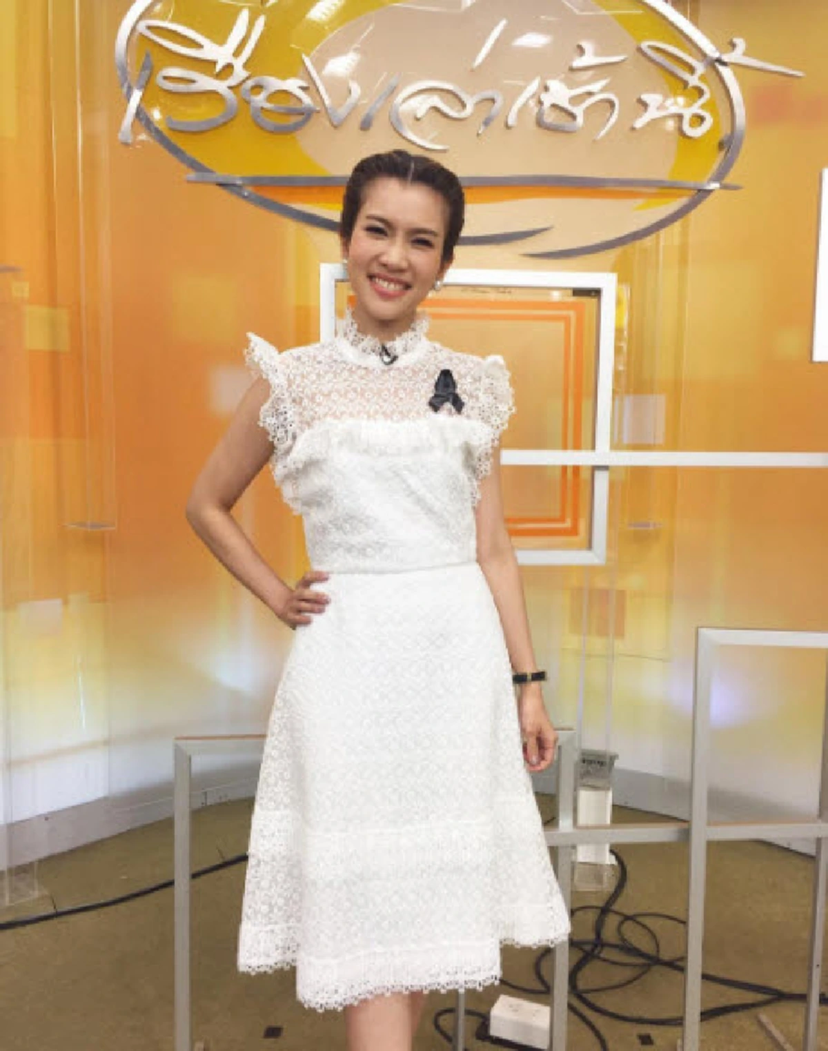 เปิดภาพ !! "บิว" น้องสาวผู้ประกาศข่าวชื่อดัง "ไบร์ท พิชญทัฬห์" ที่หลายคนไม่เคยเห็น..บอกเลยงานดีทั้งบ้าน !! (ชมภาพ)