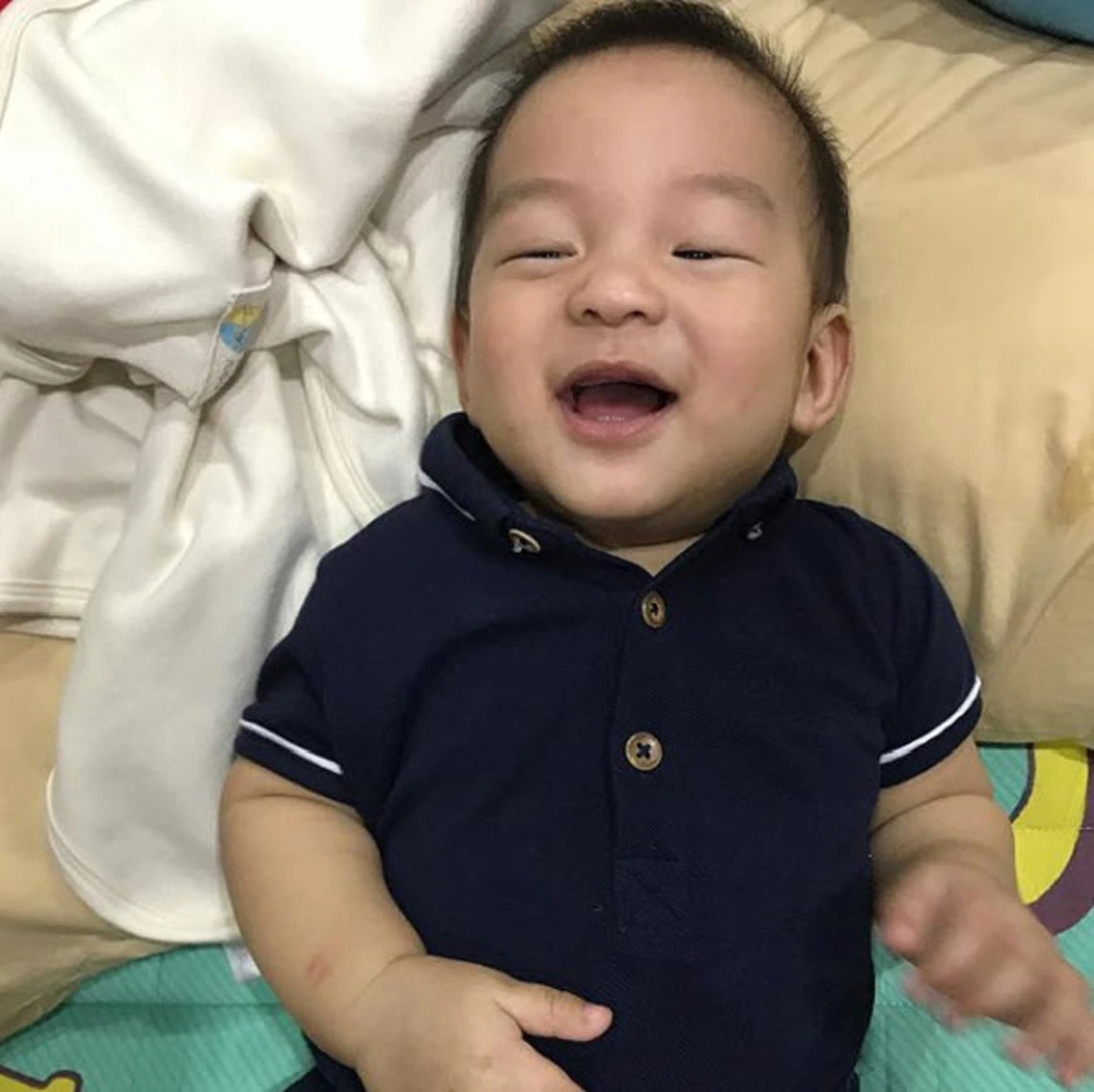 #เห็นแล้วอึ้ง!! “ดาราชายเพียงคนเดียว” ที่ “น้องเรซซิ่ง” ยอมให้อุ้ม บอกเลยว่า “คุณแม่แพท” ถึงกับงงหนักมาก !! (ชมภาพ)