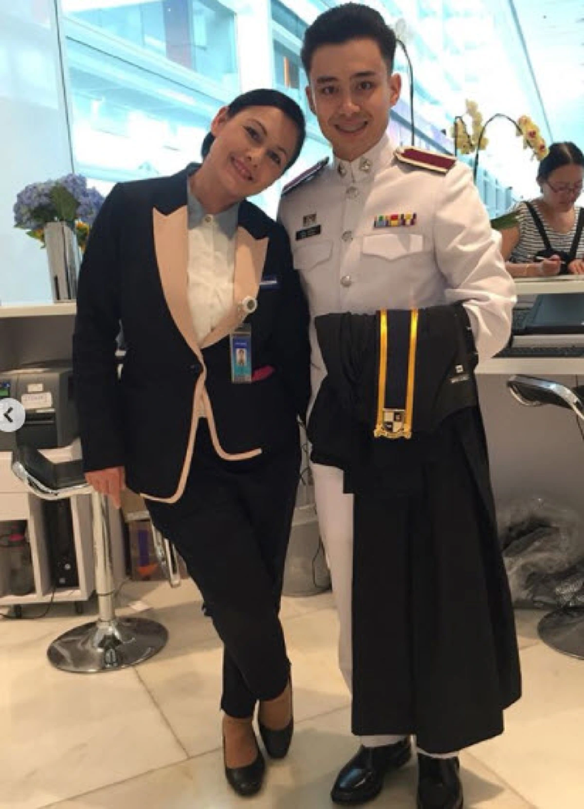 ความภูมิใจในตัวลูก !!! อดีตนางเอกลูกครึ่ง "กันตา ดานาว" สุดปลื้ม "ไมค์กี้" คว้าปริญญาโท - พร้อมดีกรีหนุ่มในเครื่องแบบตามรอยคุณพ่อ