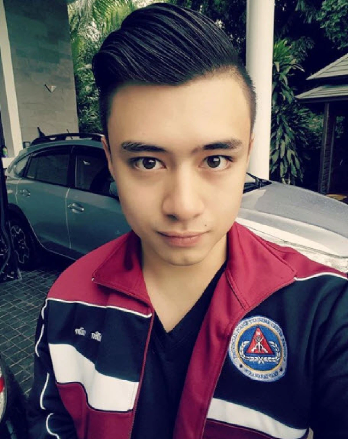 ความภูมิใจในตัวลูก !!! อดีตนางเอกลูกครึ่ง "กันตา ดานาว" สุดปลื้ม "ไมค์กี้" คว้าปริญญาโท - พร้อมดีกรีหนุ่มในเครื่องแบบตามรอยคุณพ่อ