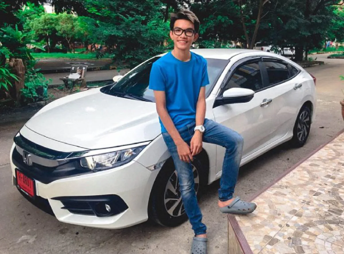 ยังจำได้ไหม !!! "ต๊ะ เดอะวอยซ์" ล่าสุดโตเป็นหนุ่มแล้ว หล่อมากเวอร์! ลบภาพหนูน้อยในวันนั้นไปเลย !? (ชมภาพ)