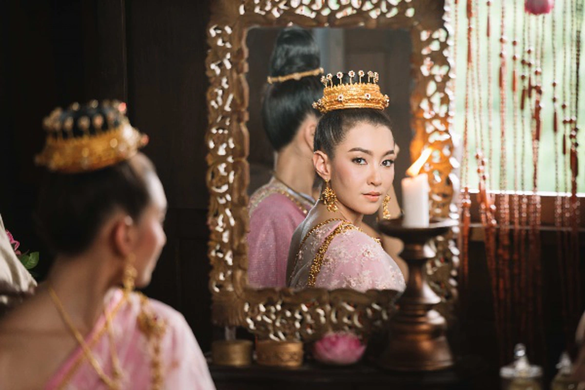 อลังการล้านแปด !! พิธีแต่งงาน "คุณพี่หมื่น-แม่หญิงการะเกด" ในละครบุพเพสันนิวาส บอกเลยจัดเต็ม สมฐานะสะใภ้ออกญา !! (ชมคลิป)