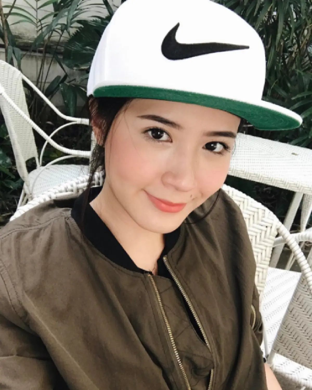 ตะลึงอึ้งหนัก...ขยี้ตาร้อยรอบ!!! เมื่อชาวเน็ตแห่ออกความเห็น "หน้ากากน้อยหน่า" คือสาวหมวยคนนี้ บอกเลยตรงตามล๊อคทุกอย่าง!!!