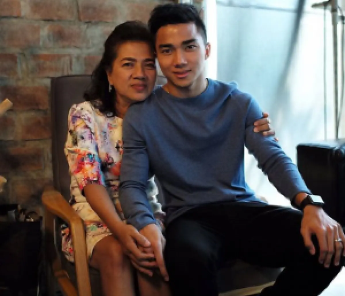 ส่องชัดๆ !! ทุกมุม ของบ้าน  “เมย์ พิชญ์นาฏ”   เรียบหรู ดูแพง สมฐานะตระกูลดัง?? 