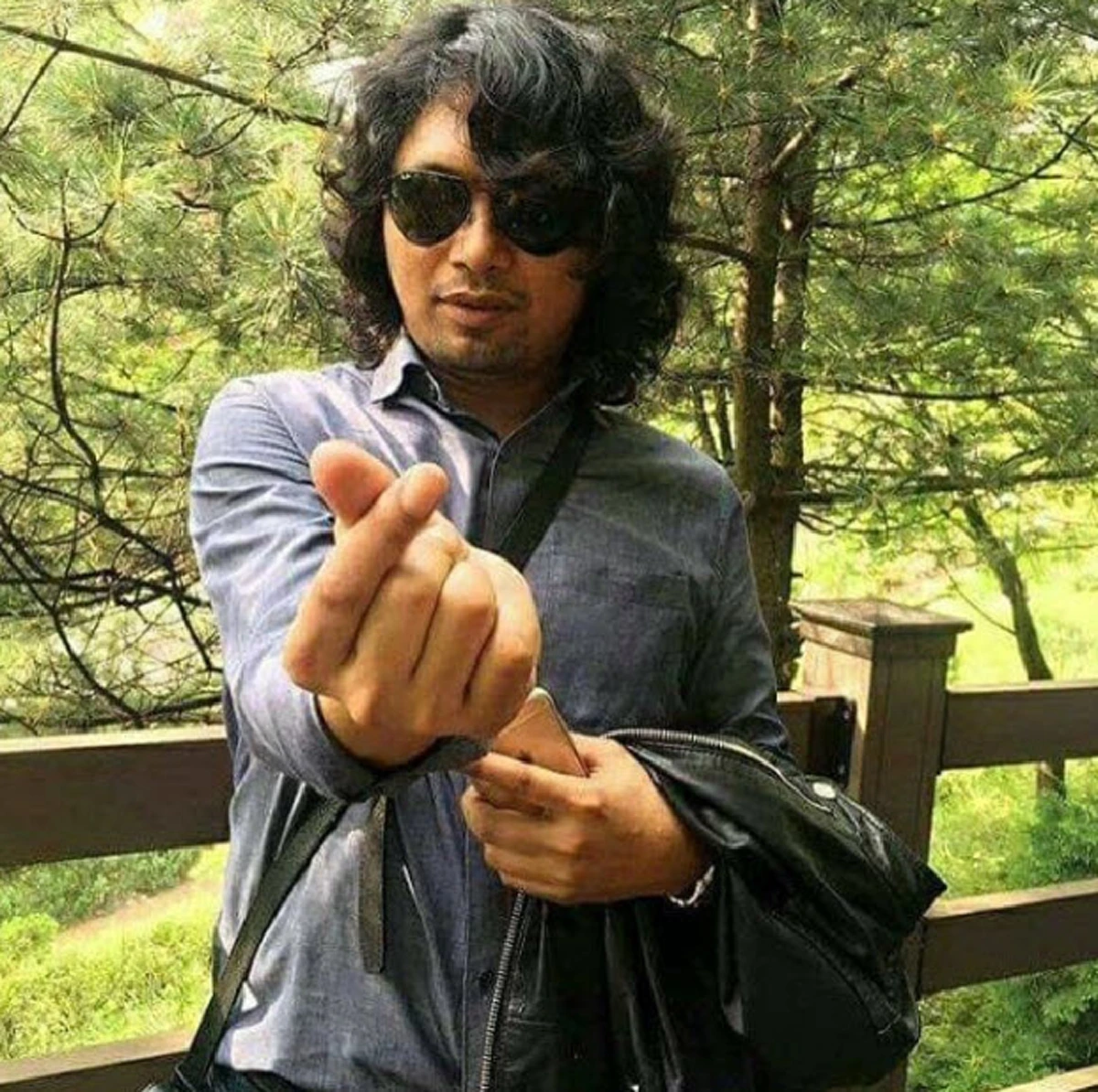 **ละแล้วซึ่งทางโลก !!! ร็อคเกอร์หนุ่ม "เสก โลโซ" ประกาศลั่นกลางเฟซบุ๊ค "ขอลาบวช" เป็นครั้งแรกของชีวิต !!