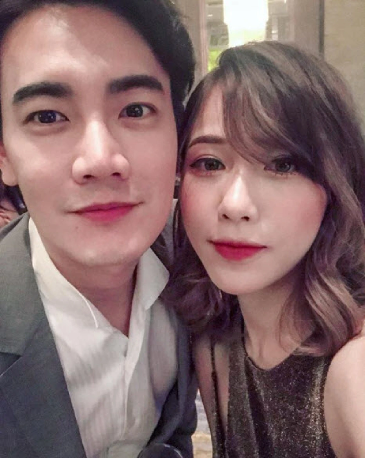 **แทบไม่อยากเชื่อสายตา !!! เมื่อนี่คือชีวิตล่าสุด "แอปเปิ้ล สีสะเหงียน" และสามี "ฟลุ๊ค จิระ" หลังแต่งงานกันมากว่า 3 เดือน !?