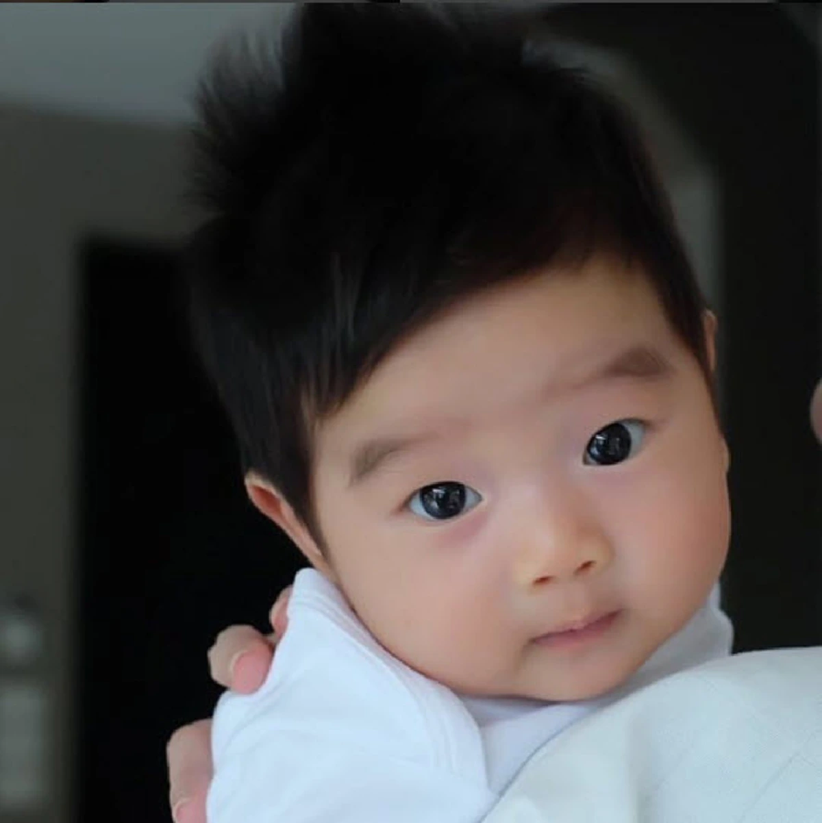 คุยเก่งมากเลย!! อาตี๋สุดหล่อ “น้องอคิณ” ลูกชาย "เนย โชติกา” กับการคุยกันของสองแม่ลูก เห็นแล้วใจจะละลาย!! (คลิป)
