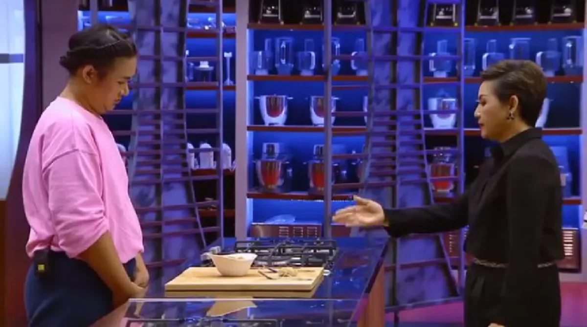 **เชือดเฉือนกันเต็มเหนี่ยว !!! ผู้เข้าแข่งขันเดอะมาสเตอร์เชฟ ฝีปากกล้า ! เถียงทุกคำจน "เชฟป้อม" ถึงกับเดือดกลางรายการ (คลิป)