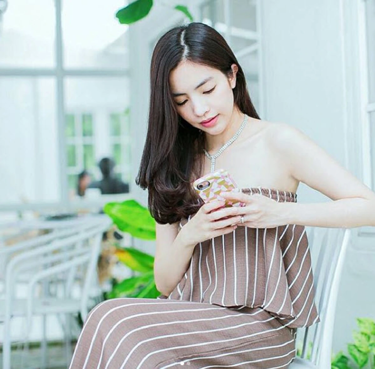 ขยี้ตาแทบพัง !! "เจน ชมพูนุช" อดีตดาราดัง! ล่าสุดไปทำศัลยกรรม ขุ่นพระ...แทบไม่อยากเชื่อสายตา เปลี่ยนไปอย่างกับคนละคน จำไม่ได้เลย !! (ชมภาพ)