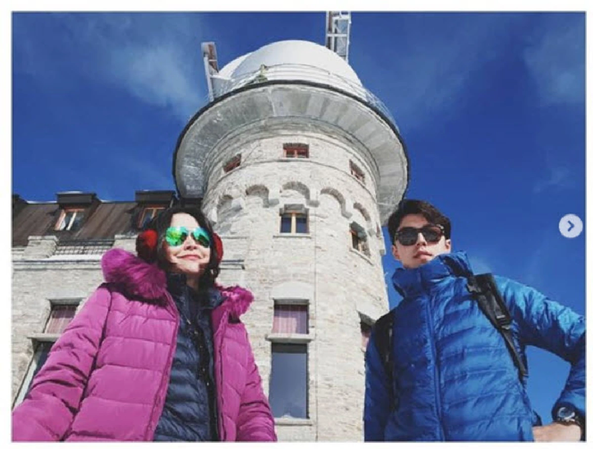 ช่างภาพหล่อขนาดนี้ อยากเป็นนางแบบของเธอจัง (คลิป)