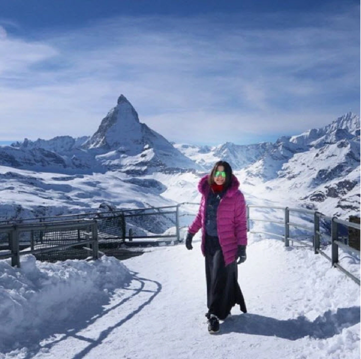 ช่างภาพหล่อขนาดนี้ อยากเป็นนางแบบของเธอจัง (คลิป)