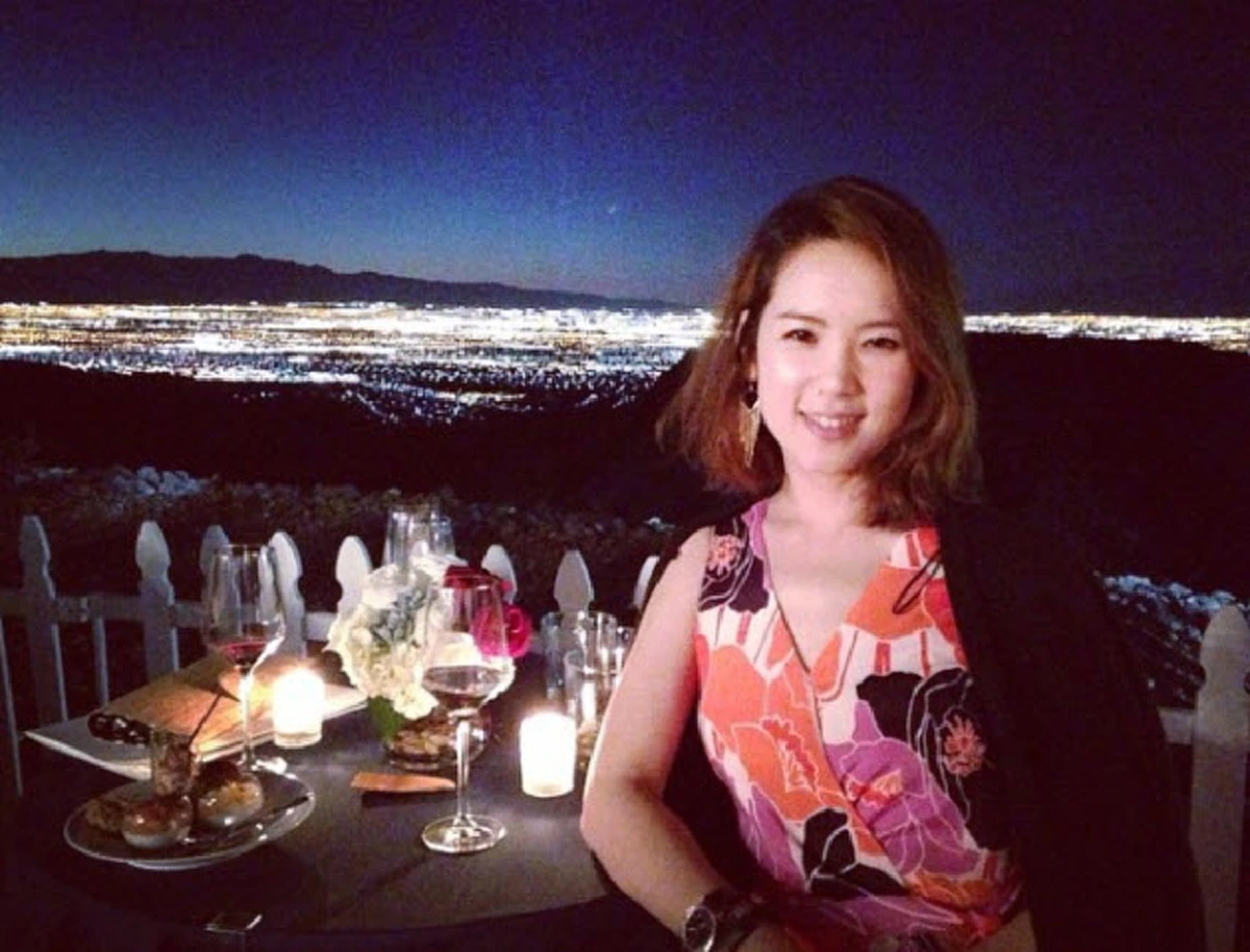 **งงเป็นไก่ตาแตก !! "น้องจุ๋ม" นางเอกโฆษณา "สมูทอี" ในตำนาน ! หลังจากหายหน้าไป ล่าสุดกลับมาพร้อมลูกน้อย ??!! (ภาพ)