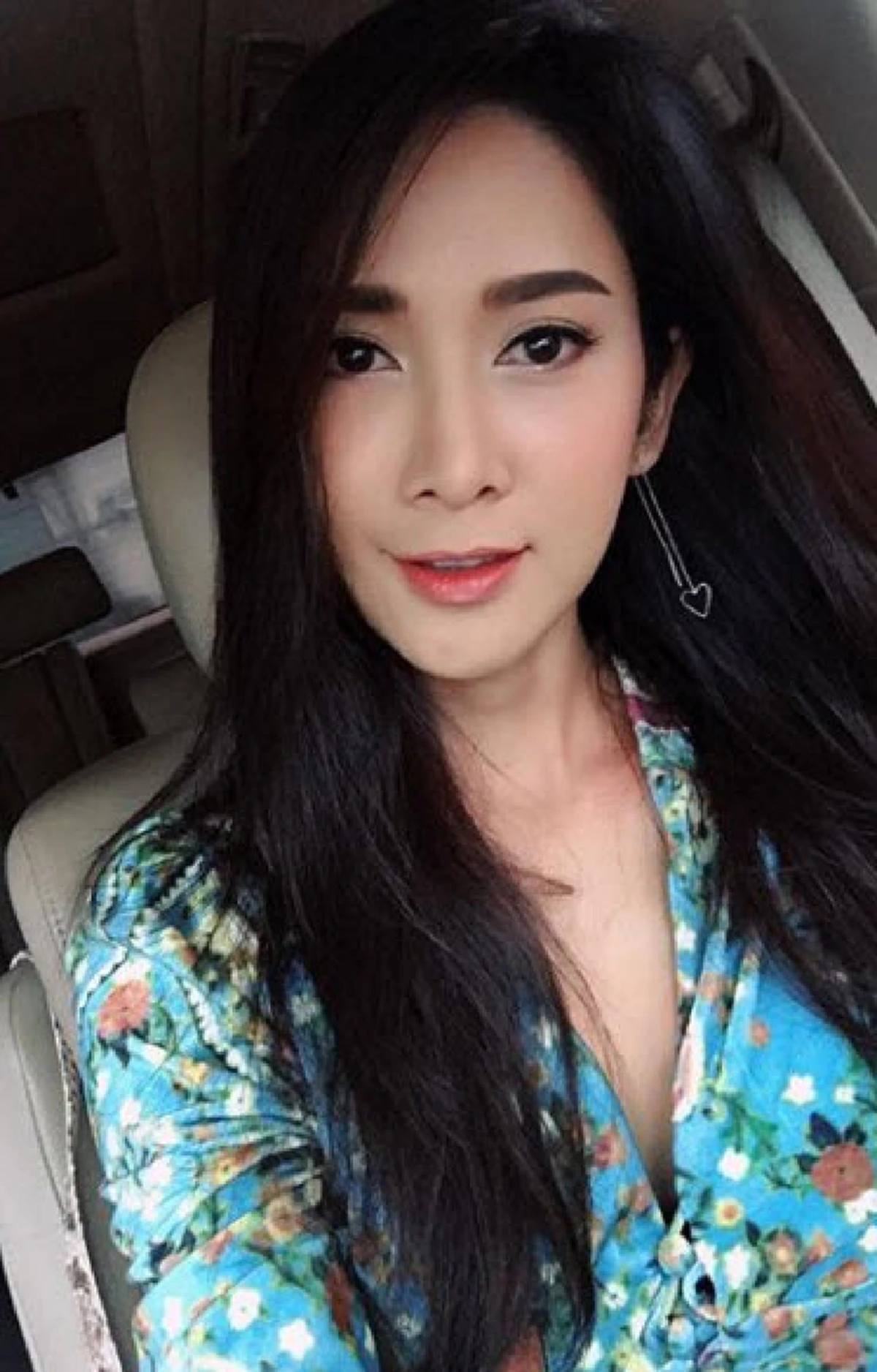 **นานๆ ทีจะได้เห็น !!! แฟนคลับกรี๊ดหนัก เมื่อนางเอกหน้าหวาน "ยุ้ย จีรนันท์" โพสต์ภาพอวดหุ่นใน "ชุดว่ายน้ำ" ทำเอาเหลียวมองกันทั้งสระ !
