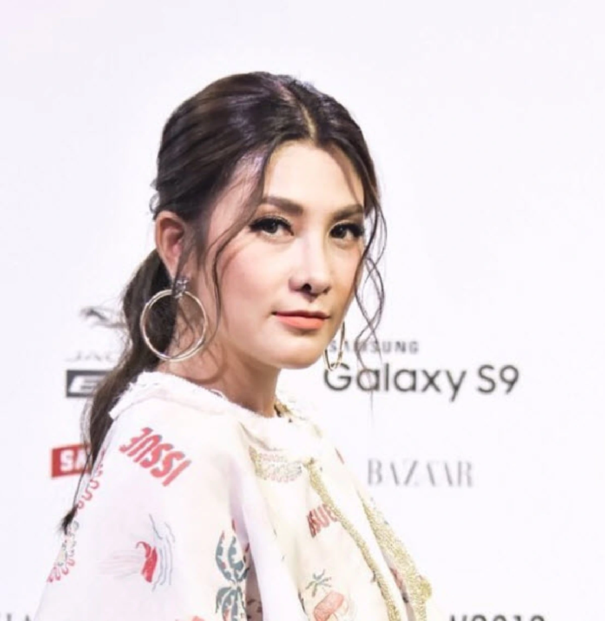 **ค่ายเพลงเรียกตัวด่วน !! จะเกิดอะไรขึ้น ? เมื่อ "นุ่น รมิดา" หรือ "อีแย้ม" เข้าห้องอัดเสียง พร้อมร้องเพลง "บุพเพสันวาส" เพราะแค่ไหนถามใจดู