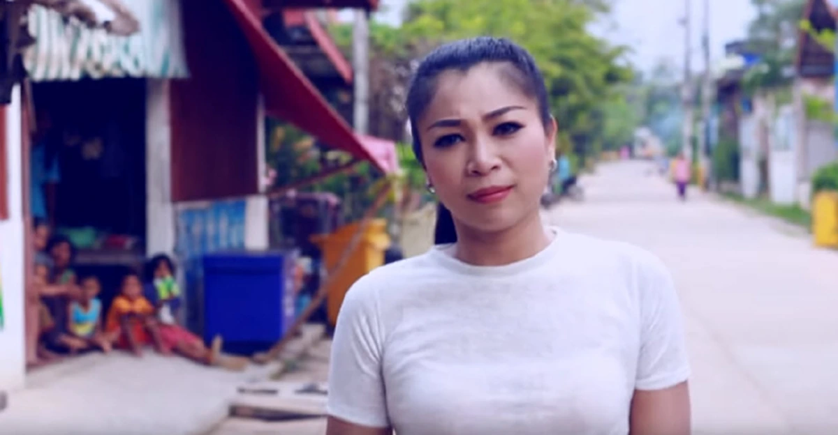 เฉียบถึงใจ !?!?  "ฟ้า" พูดแล้วสั้นๆง่ายๆ เหตุเคยเล่น MV...ไม่ได้มาเล่นๆ ดูไว้ด้วย (มีคลิป)