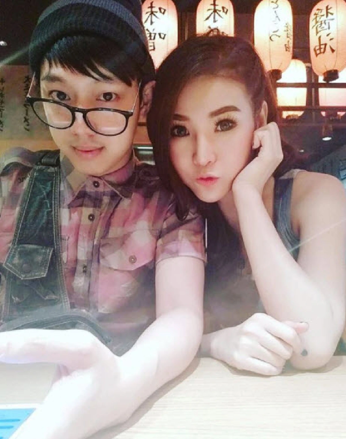 **ตะลึงทั้งวงการ !!! เปิดภาพ "หวานใจ" คนสวยของ "กั๊ก เล้าโลม" บอกเลยดีกรีไม่ธรรมดา เป็นถึง "พริตตี้ระดับแถวหน้า" !?