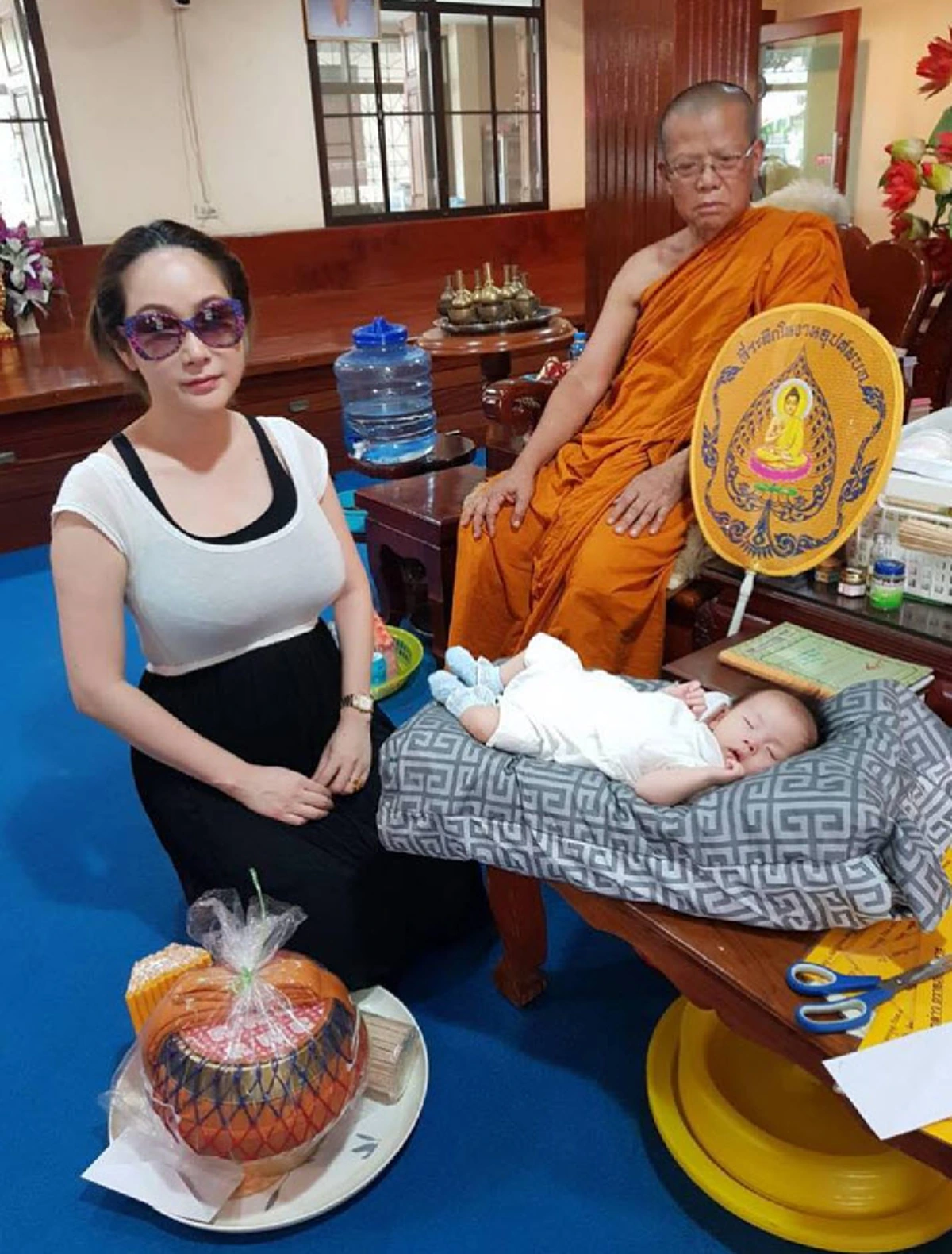 #มีขึ้นต้องมีลง!! เปิดชีวิตล่าสุด "นิกกี้ พริตตี้เงินล้าน" หลังจากมี "ลูกสาว" ชีวิตพลิกผัน ปัจจุบันเปลี่ยนไปมาก แทบไม่เหลือสภาพเดิม !! (ภาพ)