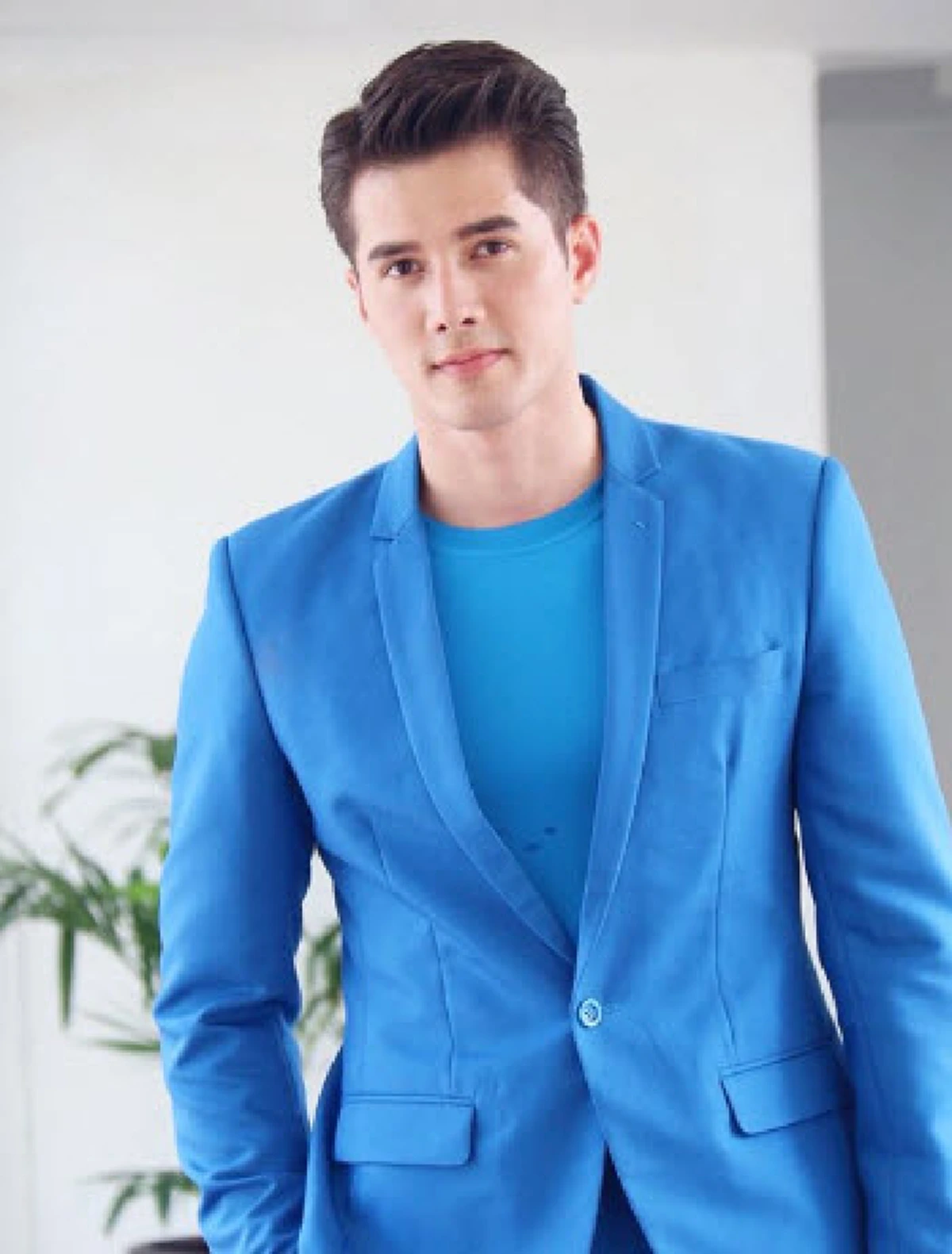 #พระเอกชื่อดัง ถูก "หาม" ตัวส่งโรงพยาบาลด่วนหลัง "โหมงานหนัก" จนไม่ได้พักผ่อน