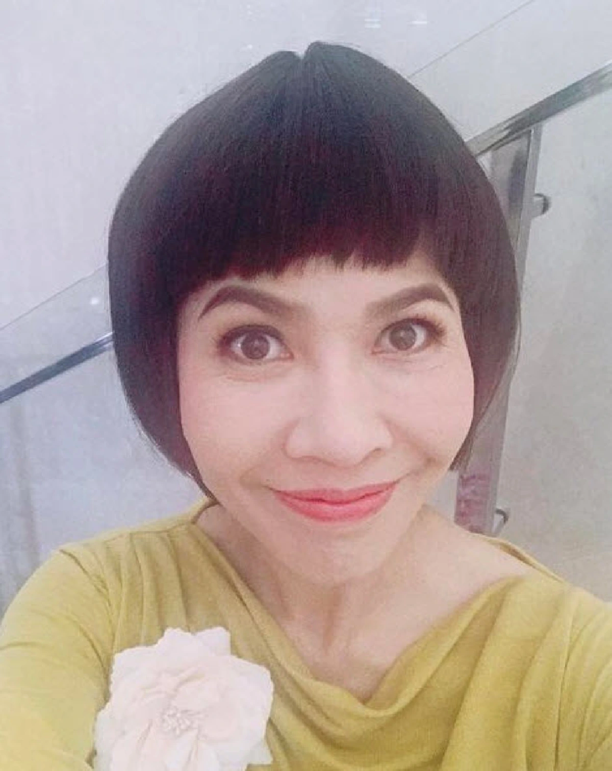 ***ช็อกทั้งวงการบันเทิง !!! "ตุ๊ยตุ่ย พุทธชาด" ยอมรับคบเพศเดียวกัน ไม่สนคนมองเป็นเลสเบี้ยน ลั่น ทุกอย่างมันเปลี่ยนได้เสมอ !? (คลิป)