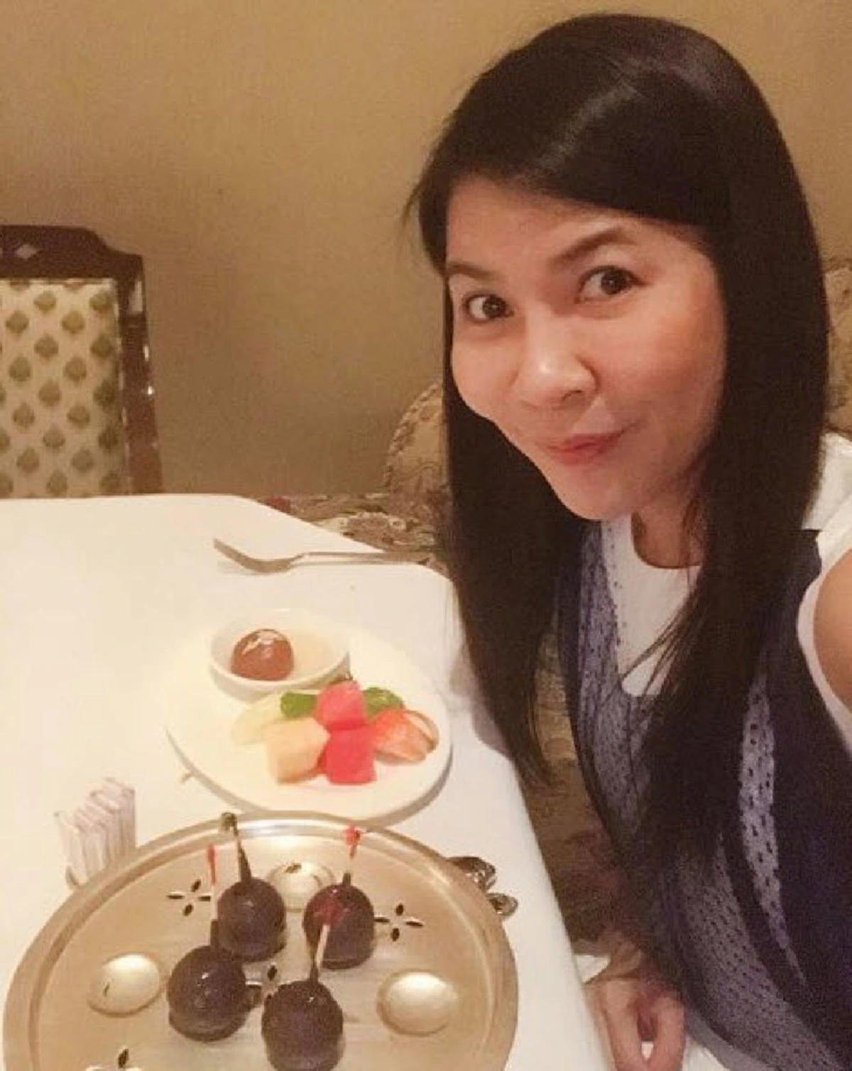 ***ช็อกทั้งวงการบันเทิง !!! "ตุ๊ยตุ่ย พุทธชาด" ยอมรับคบเพศเดียวกัน ไม่สนคนมองเป็นเลสเบี้ยน ลั่น ทุกอย่างมันเปลี่ยนได้เสมอ !? (คลิป)