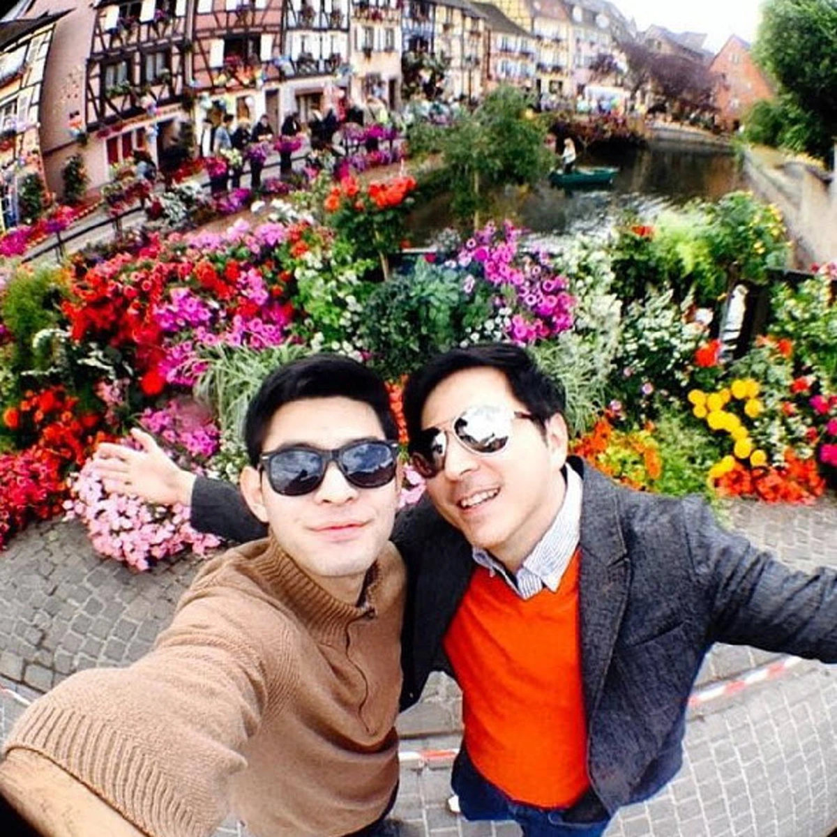 ***ผลผลิตมีคุณภาพ !!! 10 คุณพ่อดารา มีลูกชายหล่องานดีถึงขั้นขึ้นแท่นหนุ่มฮอต มีสะใภ้มโนตามกรี๊ดทั้งประเทศ !?
