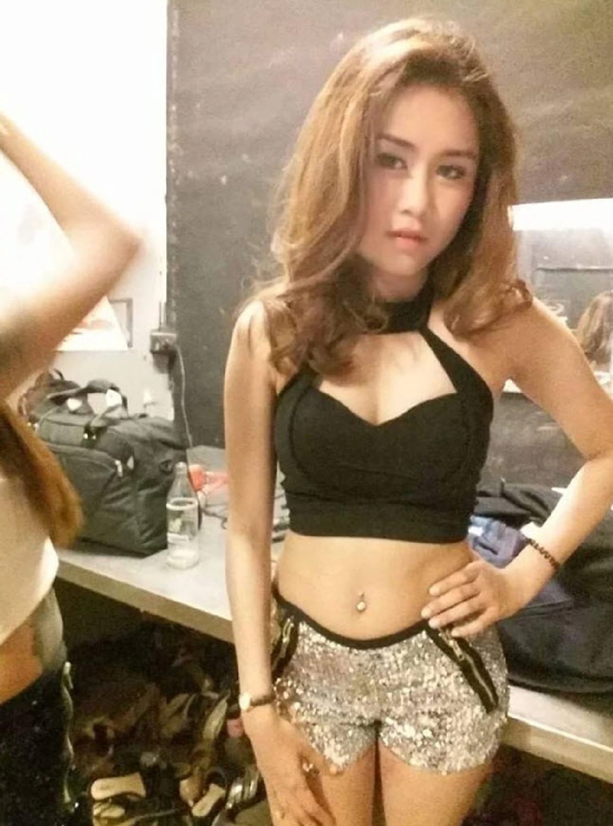 **จำแทบไม่ได้ !!! " น้องหยก มกจ๊ก " อดีตดาวตลกรุ่นจิ๋ว ! ล่าสุดโตเป็นสาว แซบอย่าบอกใครเชียว !! (ชมภาพ)