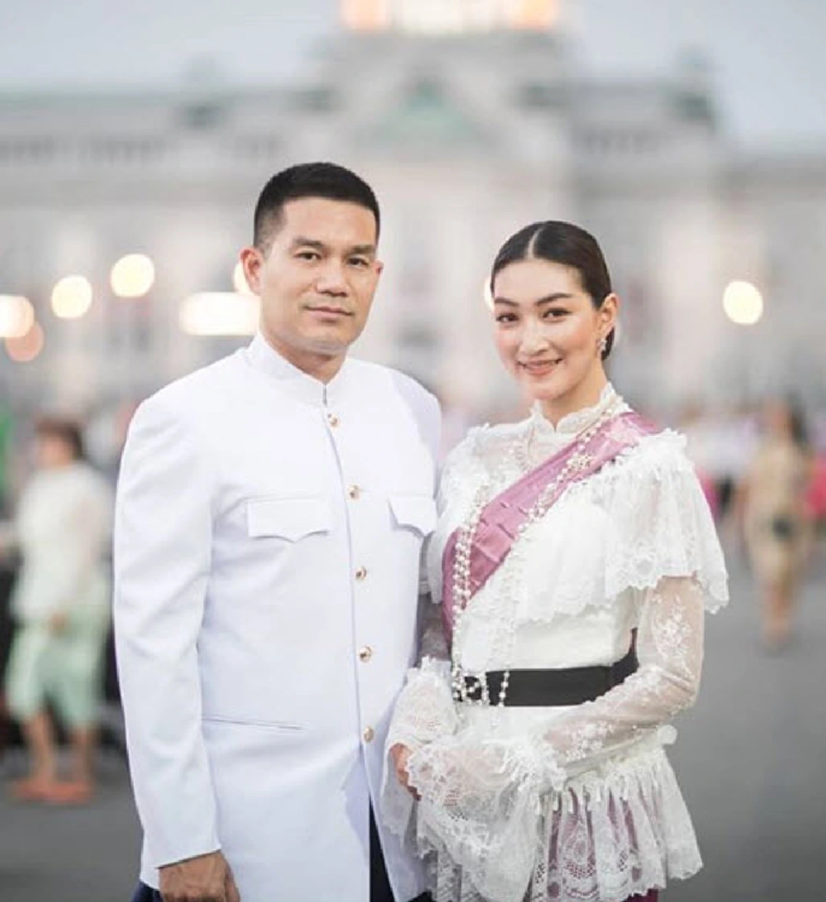 **สารวัตหมีว่าไง !! หลัง "แม่หน่อย" เผยตัวเลข "ค่าสินสอด" พร้อมลั่นประโยคเด็ด "ฉันเลี้ยงลูกมาเหมือนนางฟ้า" (ชมคลิป)