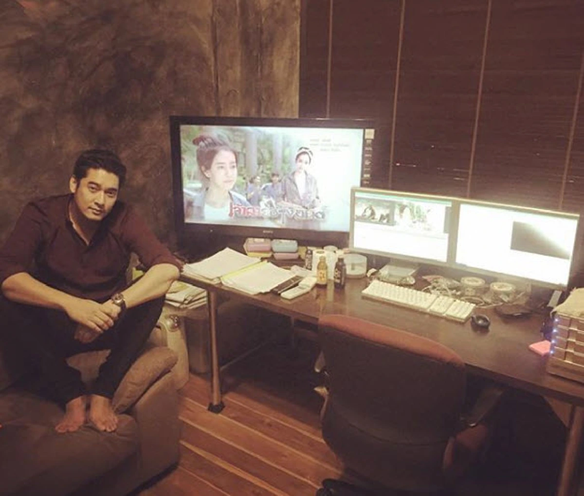 ***ห่างหายไปนาน ! ล่าสุด "วี วีรภาพ" กลับมาพร้อมกับบทบาทใหม่ ในการทำงานเบื้องหลัง !? (รายละเอียด)