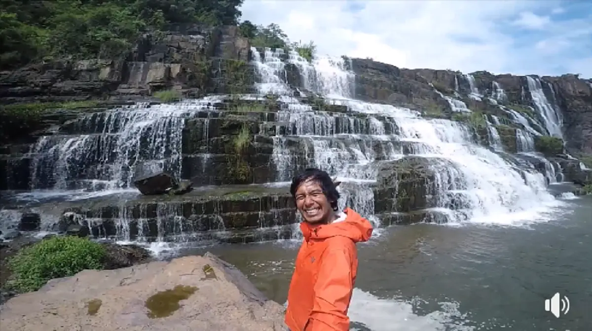 เจ๋งมาก! "บอลพาเที่ยว" ออกทริปเวียดนาม 80 วัน ด้วยมอเตอร์ไซค์ แต่ละที่ฟินสุดๆ คนแห่ชมเป็นล้าน!