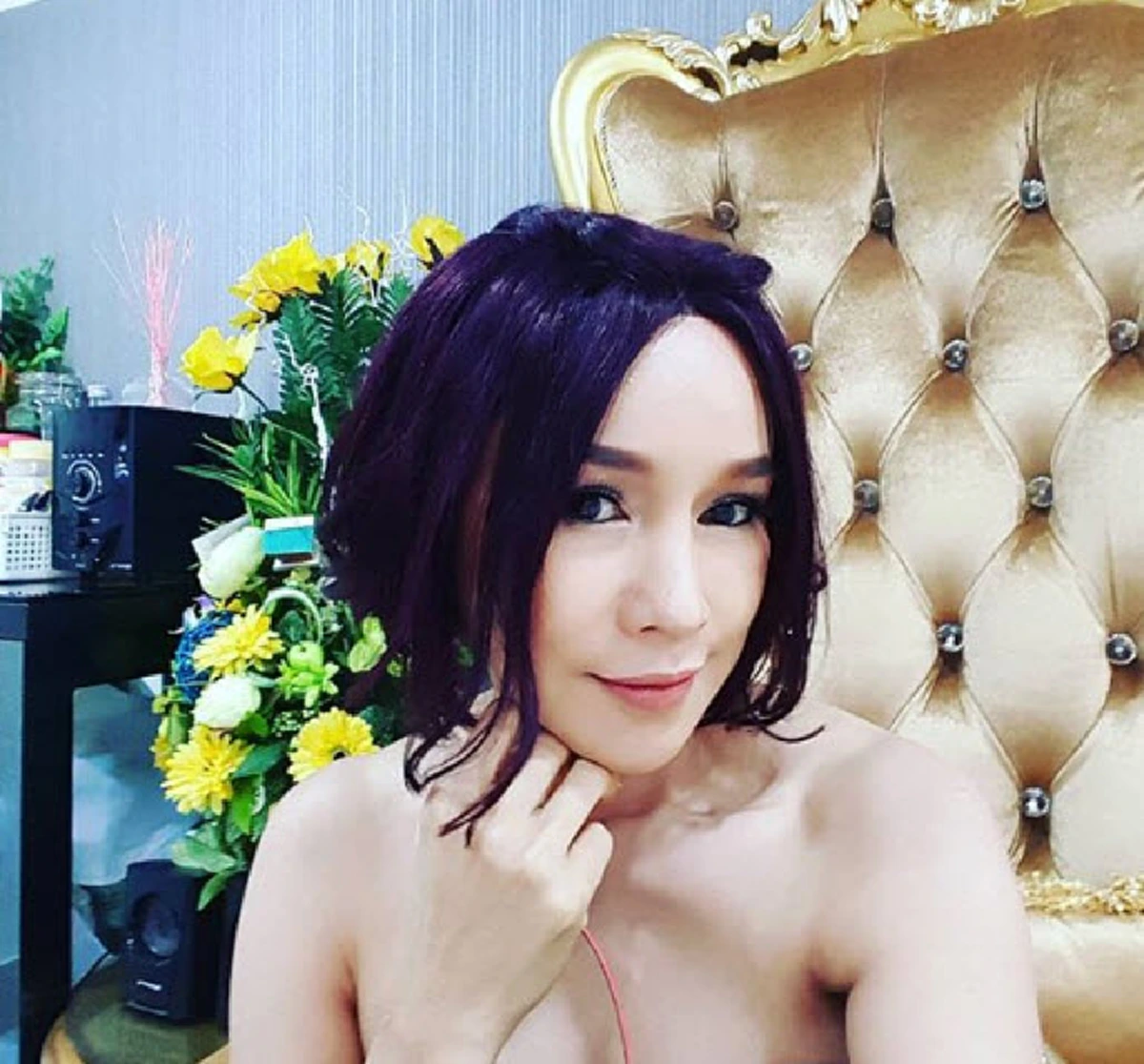 อีกมุมที่ไม่เคยเห็น! "ส้มเช้ง ชิงร้อย" ควักเงินหลายพัน แจกเด็กๆ ต่อแถวรอรับกว่า 20 คน!