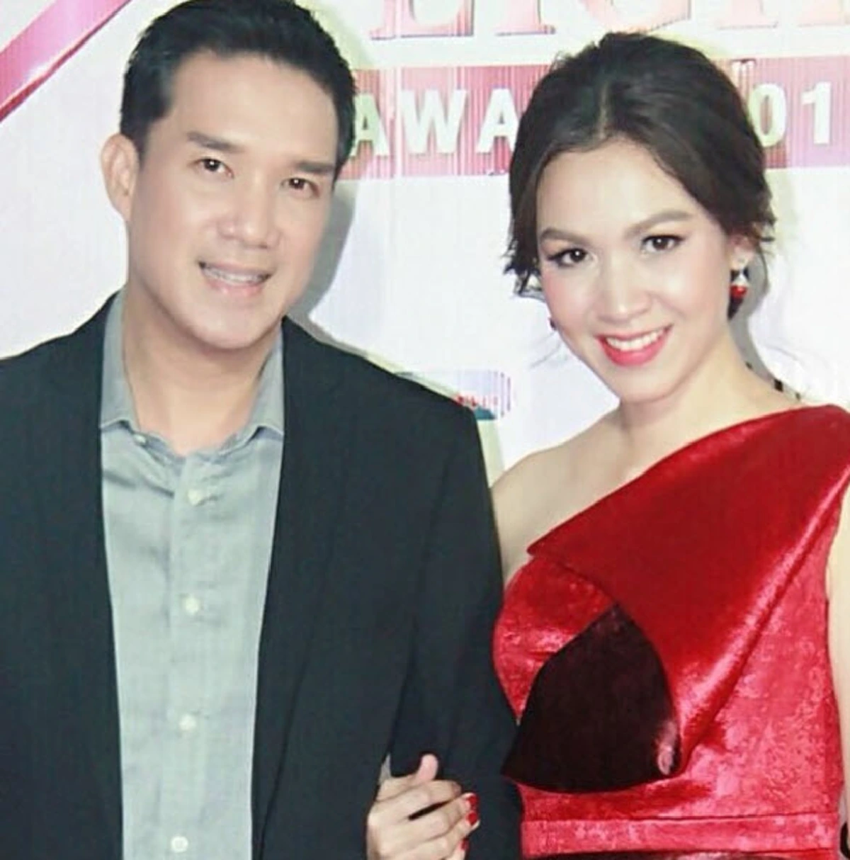 โชว์สวีทหวาน! "บรู๊ค ดนุพร" ขอจีบภรรยา "กบ สุวนันท์" อีกครั้ง