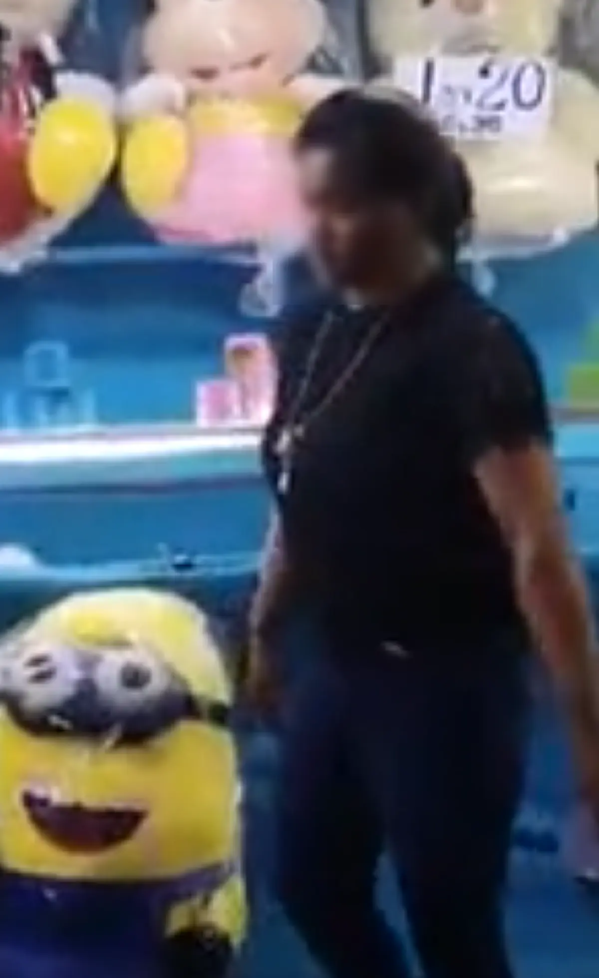 เปิดคลิปแฉแม่ค้างานวัด! หลังสาวมือแม่นปาตกได้รางวัล เข้าทำร้ายร่างกาย(คลิป)