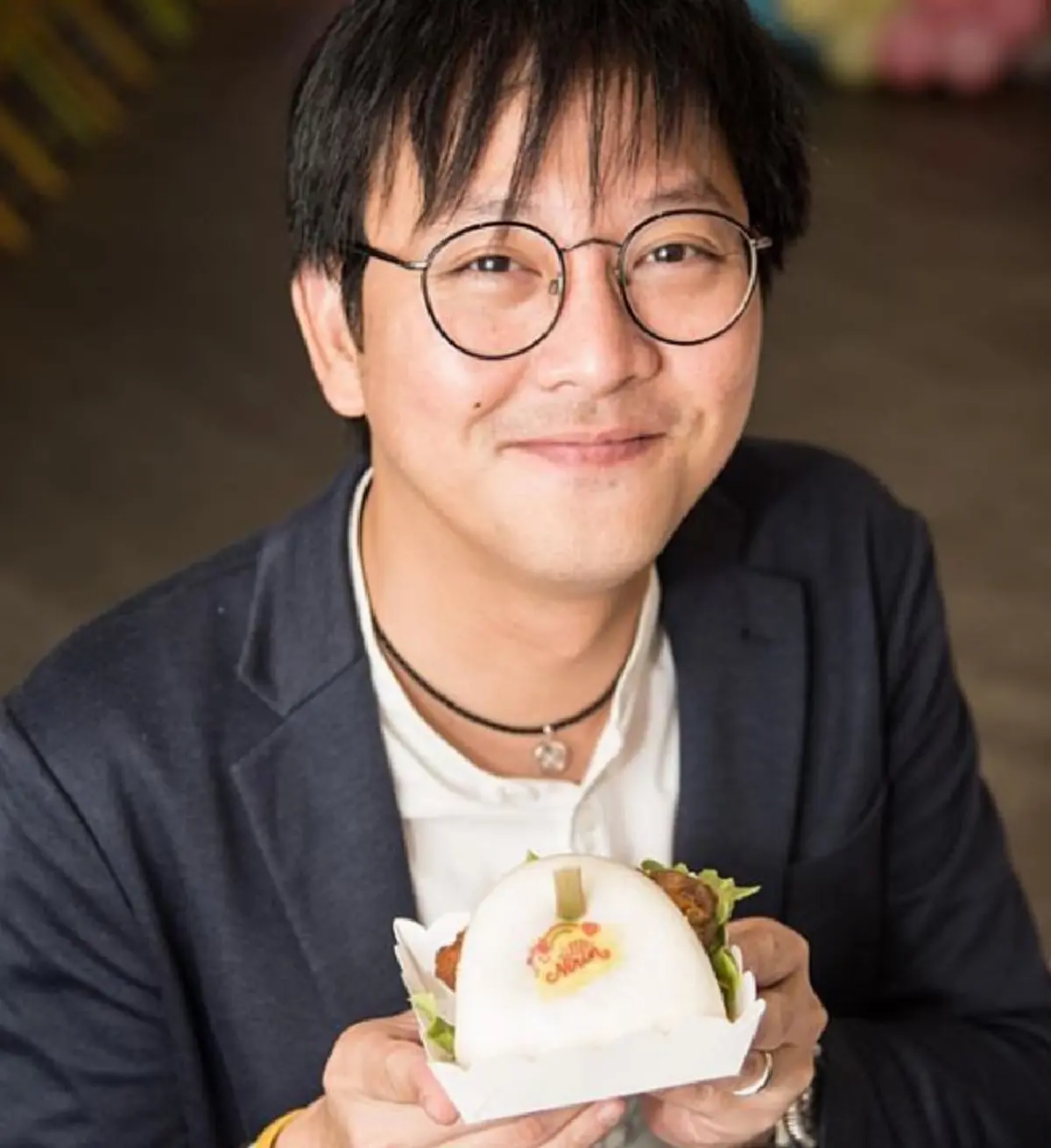 "คุณพ่อมือใหม่" ภรรยา เกลือ เป็นต่อคลอดลูกคนเเรกชาวเน็ตเเห่ยินดีเพียบ!