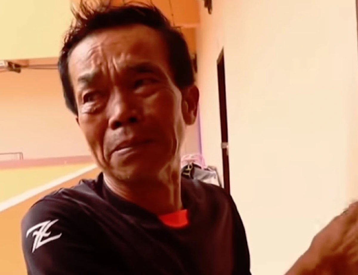 ถูกหลอกให้รัก! หนุ่มใหญ่วัย 60 เล่าทั้งน้ำตา ถูกแฟนเด็กวัย 38  ยกเค้าเกลี้ยงห้อง