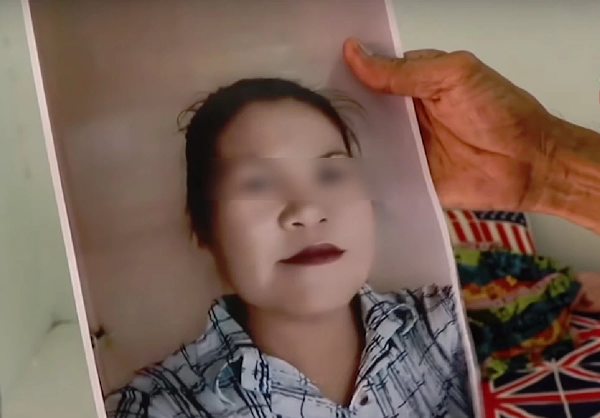 ถูกหลอกให้รัก! หนุ่มใหญ่วัย 60 เล่าทั้งน้ำตา ถูกแฟนเด็กวัย 38  ยกเค้าเกลี้ยงห้อง