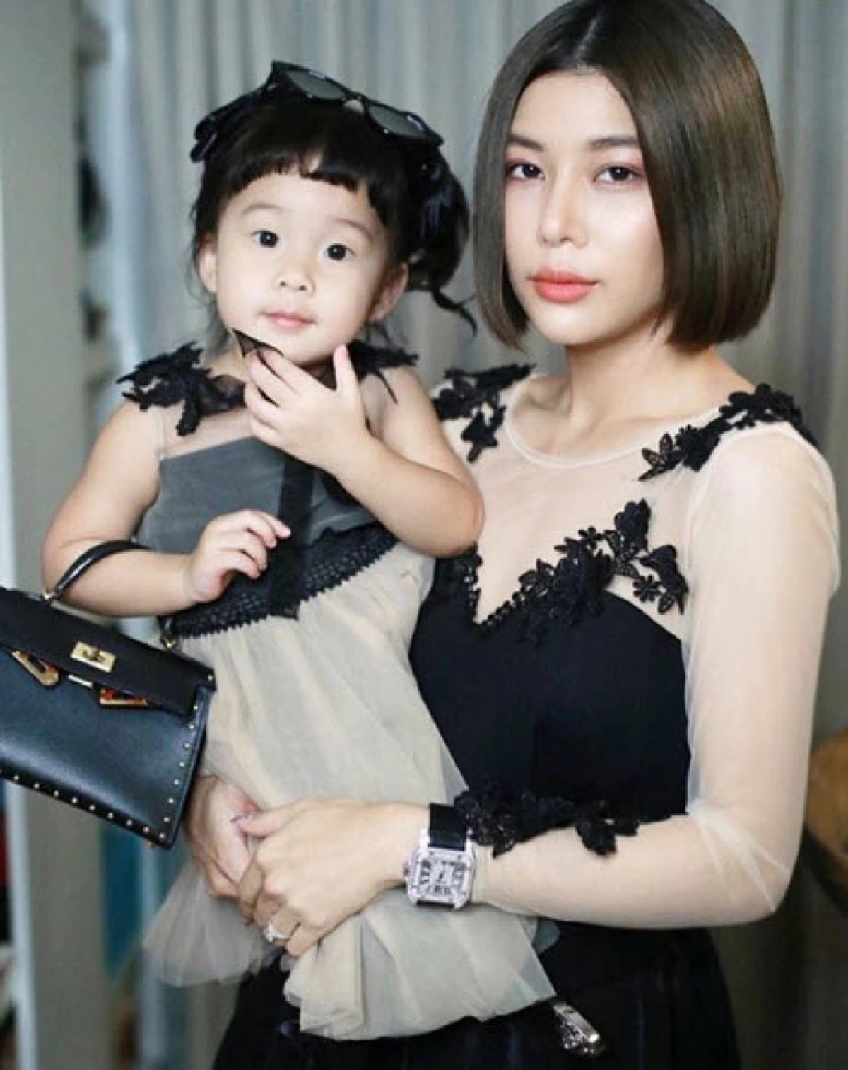 "กุ๊บกิ๊บ" ทำจมูกใหม่ครบเดือน แฟนคลับชมหน้าเด็ก (ภาพ)