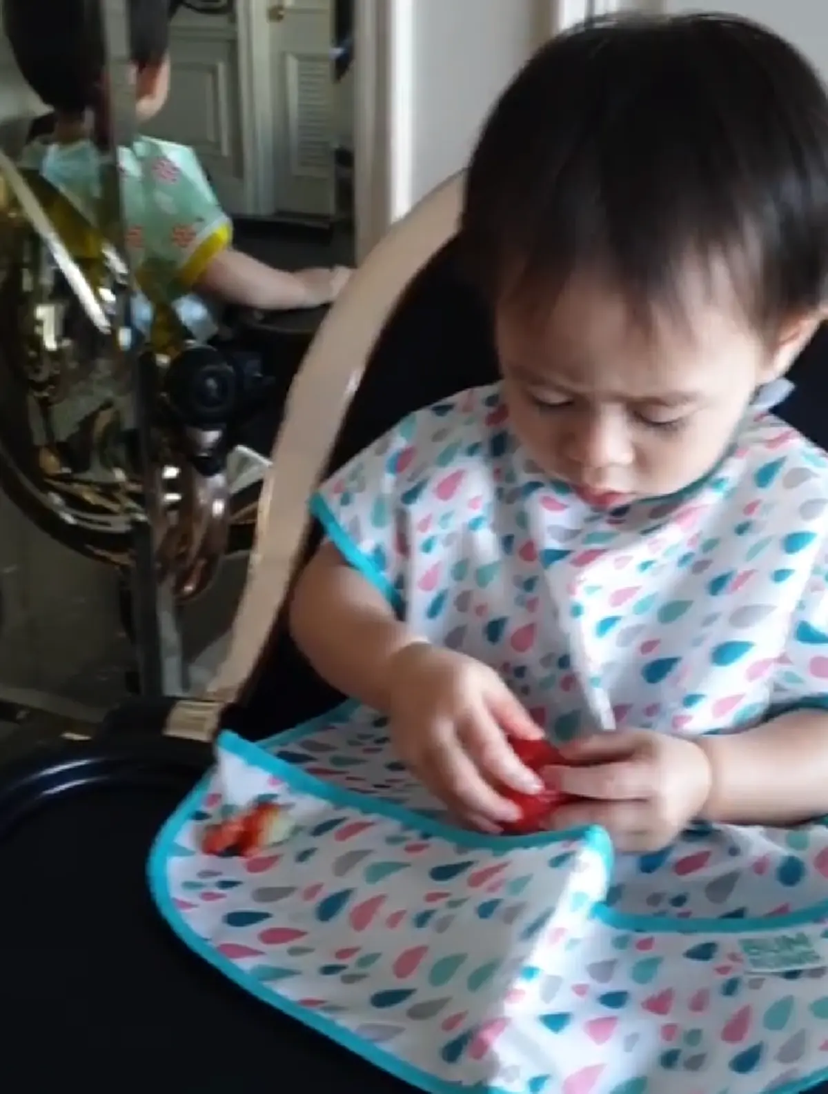 น้องแฝด "สายฟ้า-พายุ" ตะโกนเรียกปะป๊าครั้งแรก เสียงดังลั่น