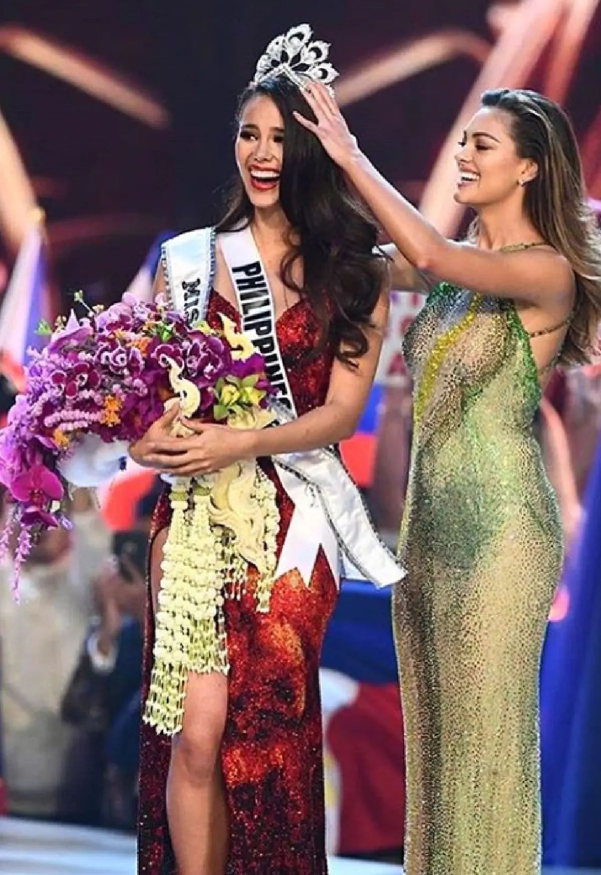 Catriona Gray  จาก Miss Universe Philippines ผู้คว้ามงกุฎ มิสยูนิเวิร์ส 2018