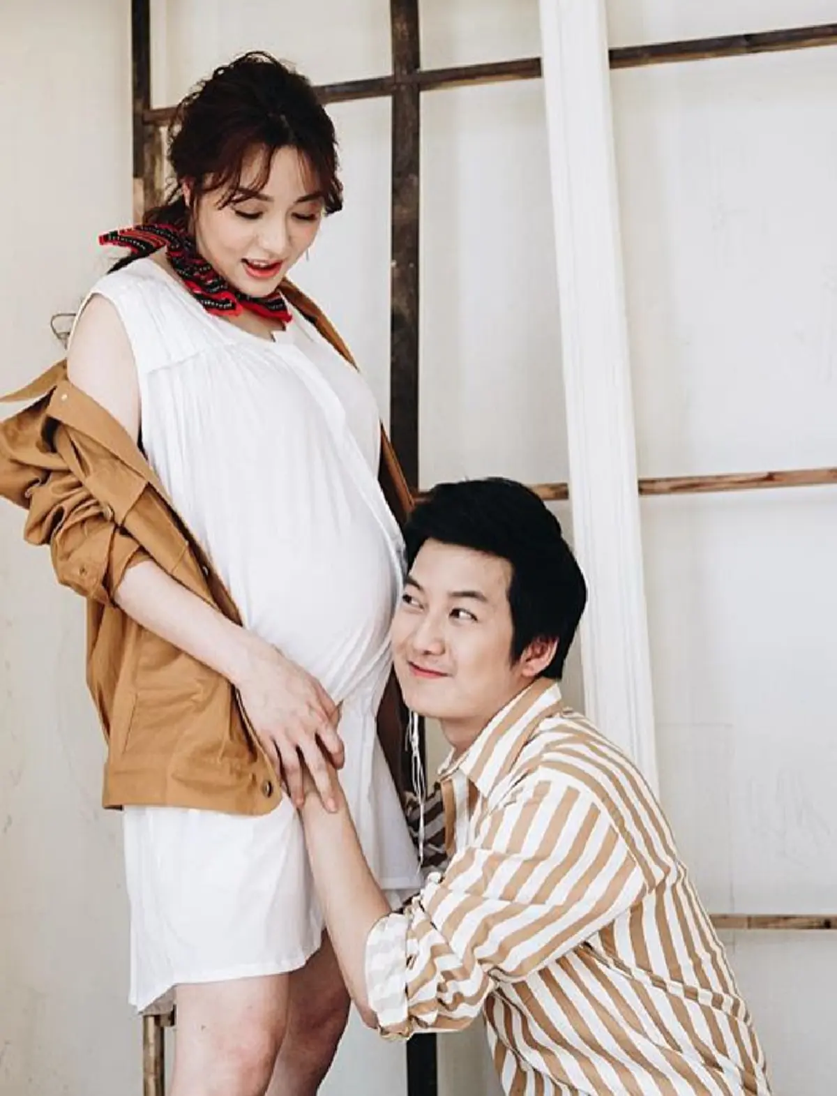 \"เชน ธนา\" ยิ้มแก้มปริ ภรรยาสาว\"เจมส์ กณิการ์\" คลอดลูกชายแล้ว