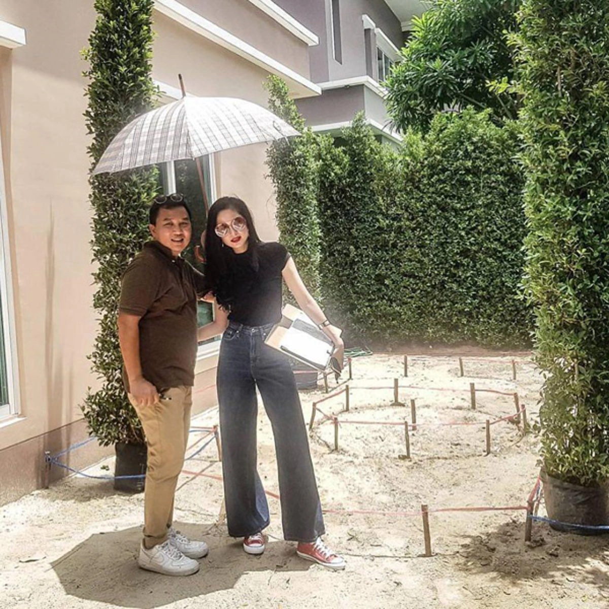 "ขวัญ อุษามณี" อวดโฉมบ้านใหม่ 40 ล้าน ห้องรับแขกอลังการหรูหราอย่างกับวัง