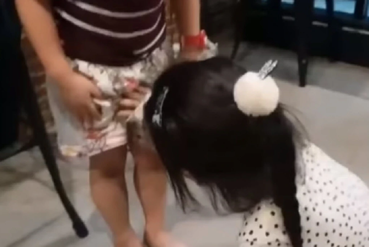 \"น้องมะลิ\" ลูกสาว \"แม่โบว์ แวนด้า\" ท่องคาถารักษาแผลให้เพื่อน (คลิป)