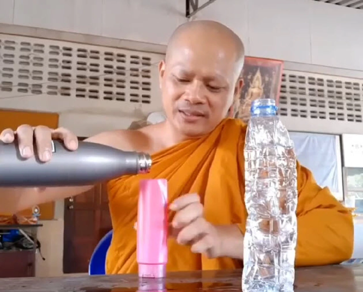 คำสอนจาก "พระศักดา สุนฺทโร" กับ การมองคนให้ลึกใช่เพียงมองเเค่เปลือกนอก! (คลิป)