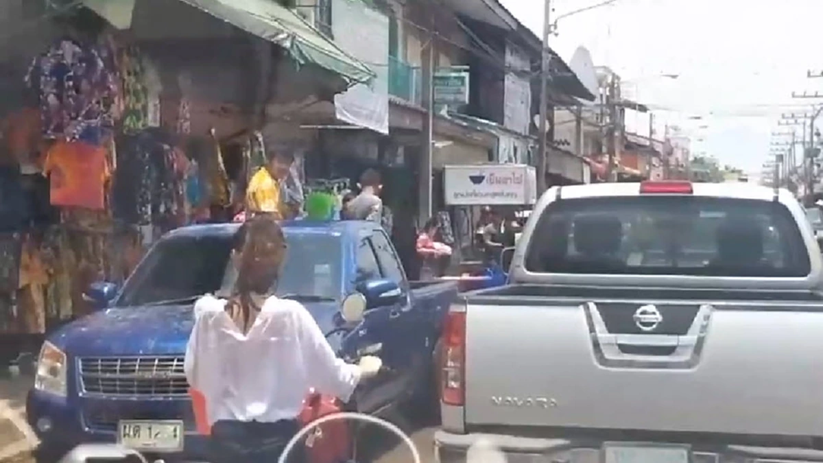 วันที่ 2 ของเทศกาลสงกรานต์  ศรีมหาโพธิ ปราจีนบุรี