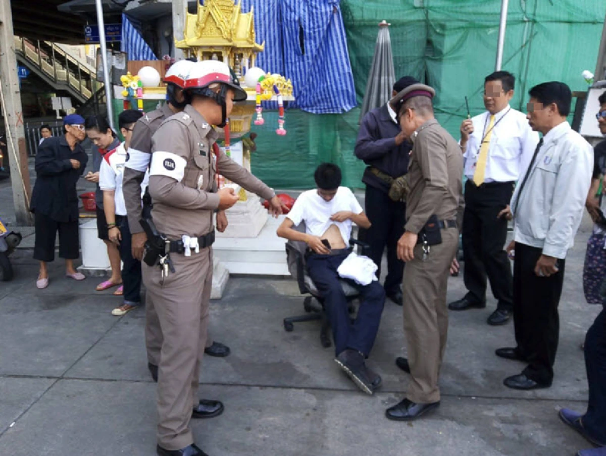เด็กอาชีวะหนังเหนียว